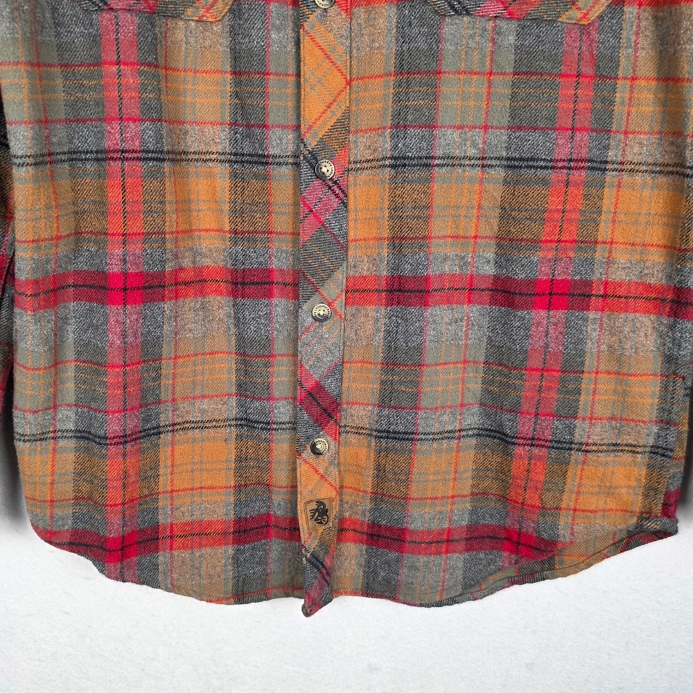 Legendary Whitetails Mens Flannel Button Up Shirt Small Plaid Suede Elbow Patch - Picture 6 of 15